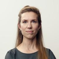 Lenneke Arts - Close