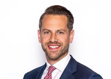 Stefan Sielias, CBRE