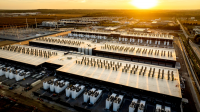 Een datacenter van Project Rainier in Indiana. Amazon investeert 11 miljard dollar in het AI-project met Anthropic en financiert zijn datacenteruitbouw mede via de obligatiemarkt. Foto: Amazon.
