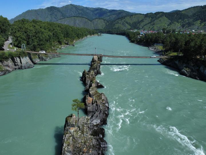 Foto Rockwell branding agency: merging river - Pexels