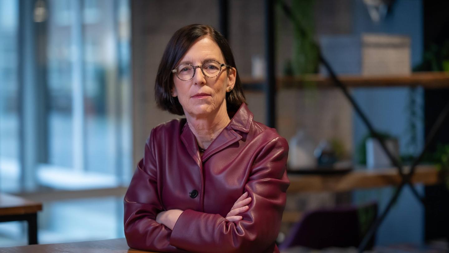 Laura van Geest, AFM