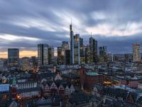 Skyline banks Frankfurt. Photo by Matthias Münning on Unsplash