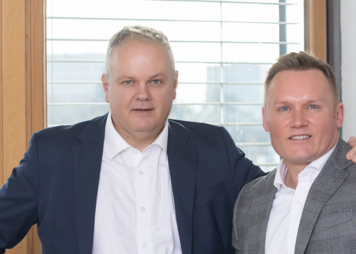 Richard Marshall (left) and Greg McKenzie. Photo: Belasko.