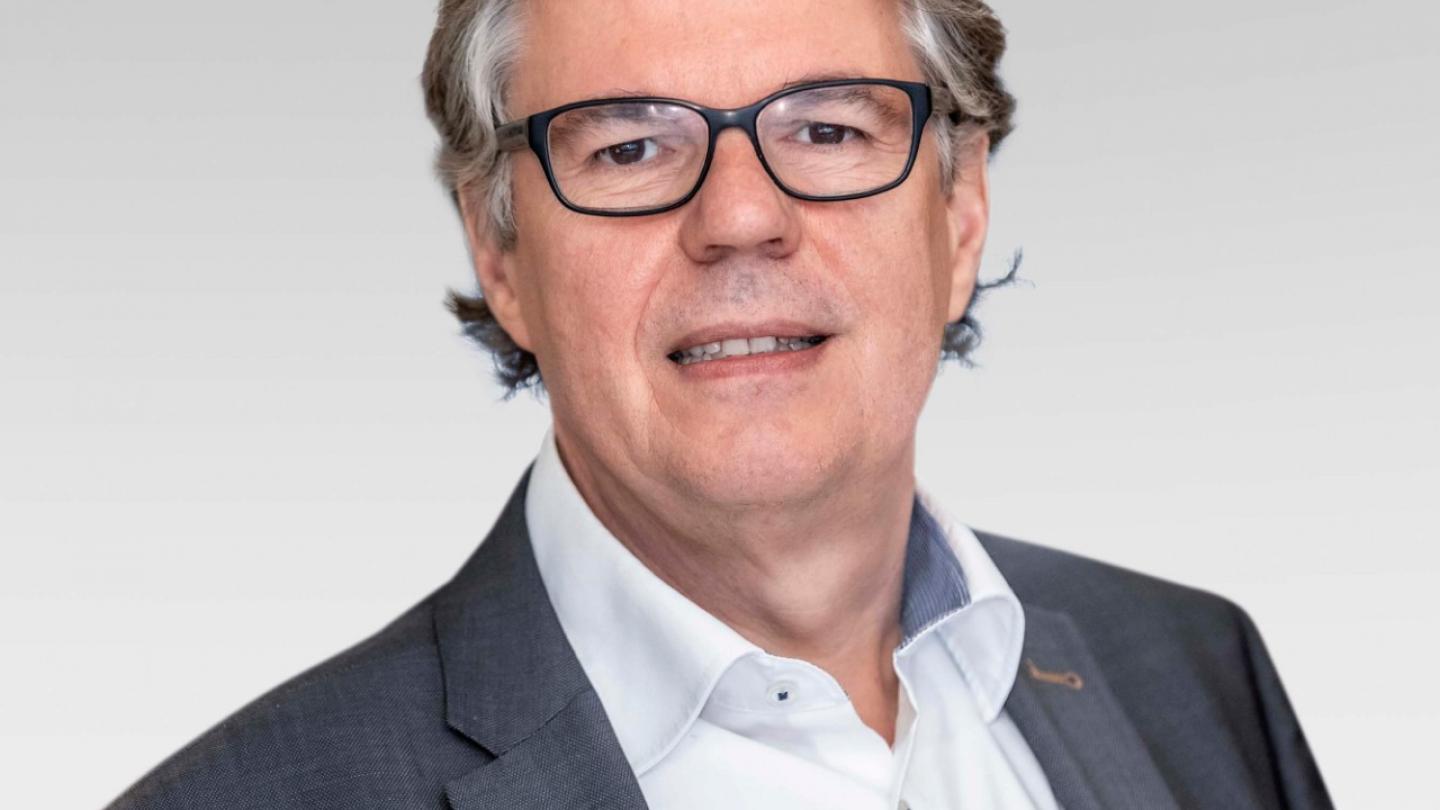 Dirk Schoenmaker