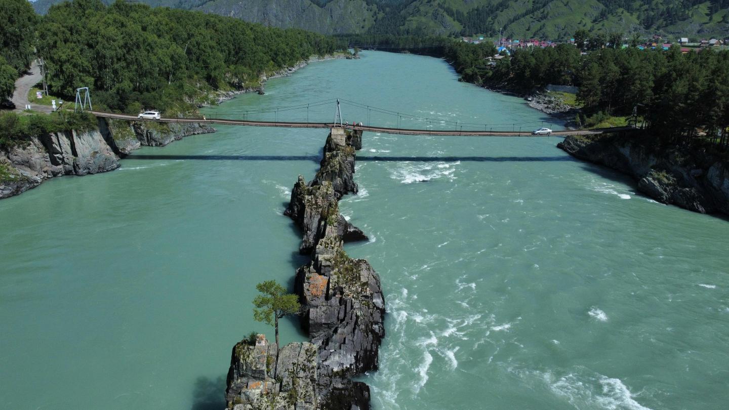 Foto Rockwell branding agency: merging river - Pexels
