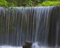 Waterfall - Pexels - Foto by Luca Istrate