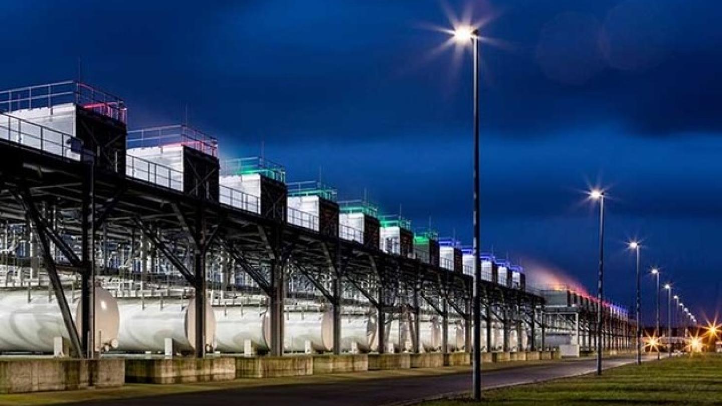 A row of cooling towers at Google's data centre near Mons, Belgium. A row of cooling towers at Google's data centre near Mons, Belgium.