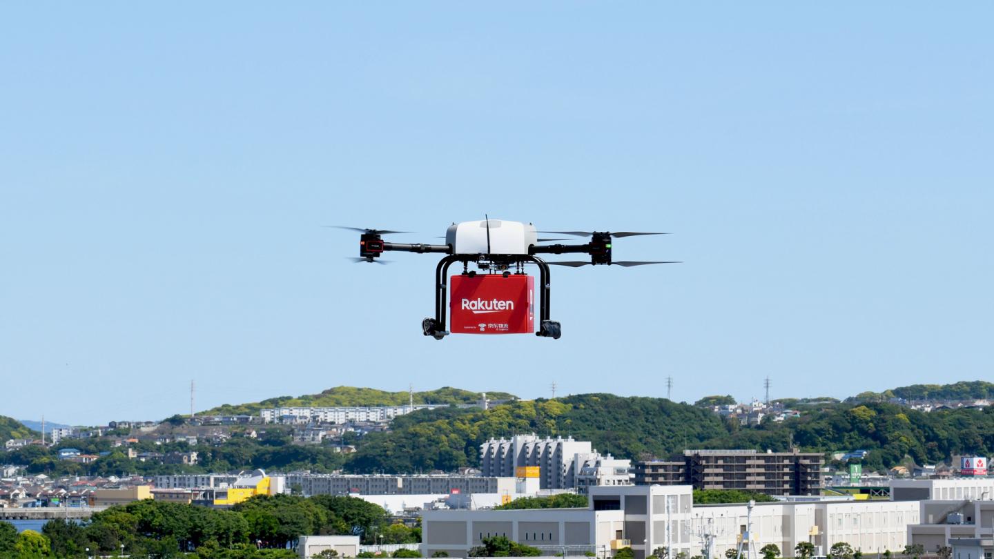 Pakketbezorging per drone in Japan. Foto: Rakuten.