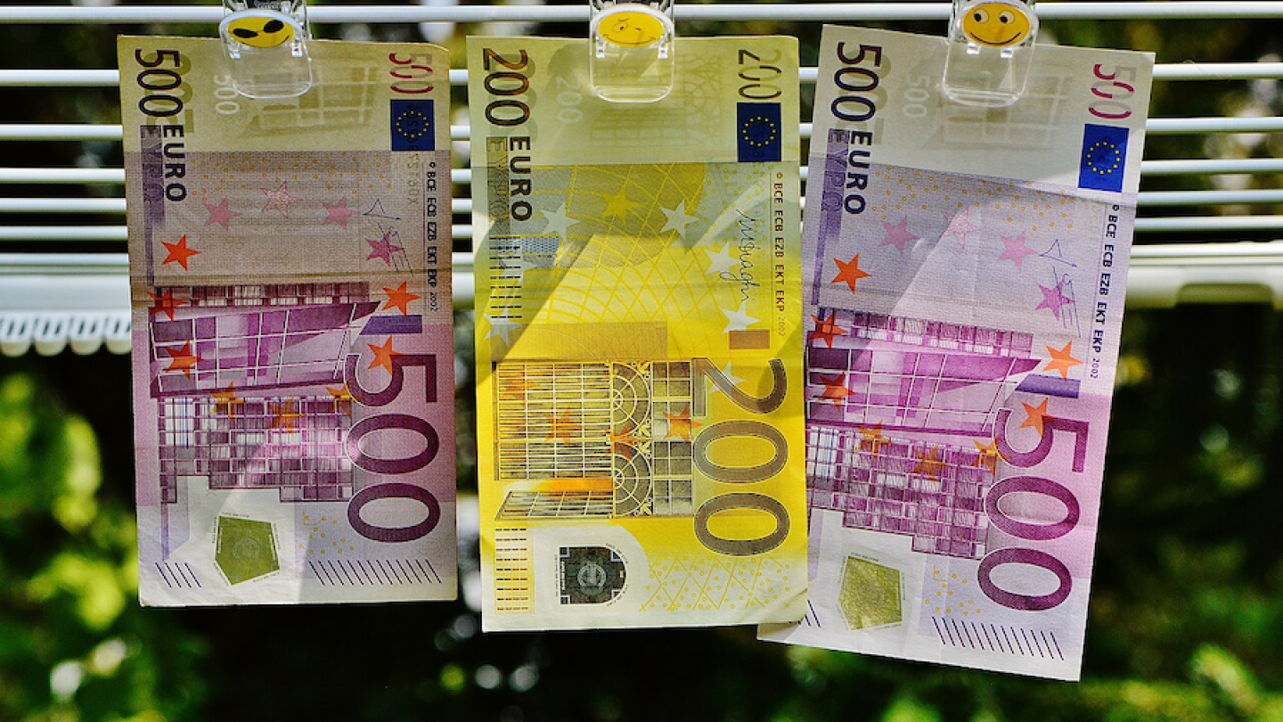 Euro notes. Photo: Pixabay.