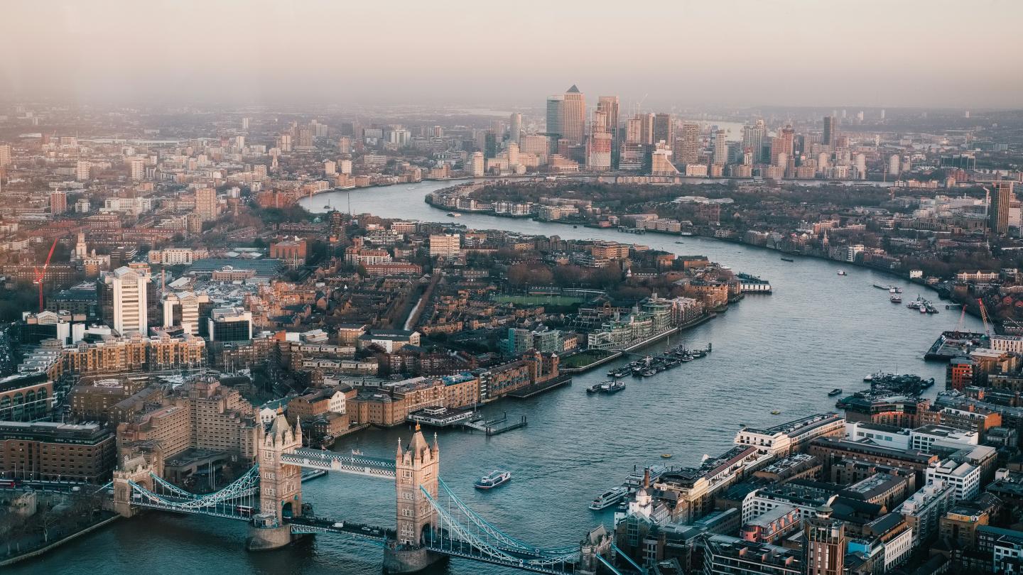 London skyline - Benjamin Davies - Unsplash