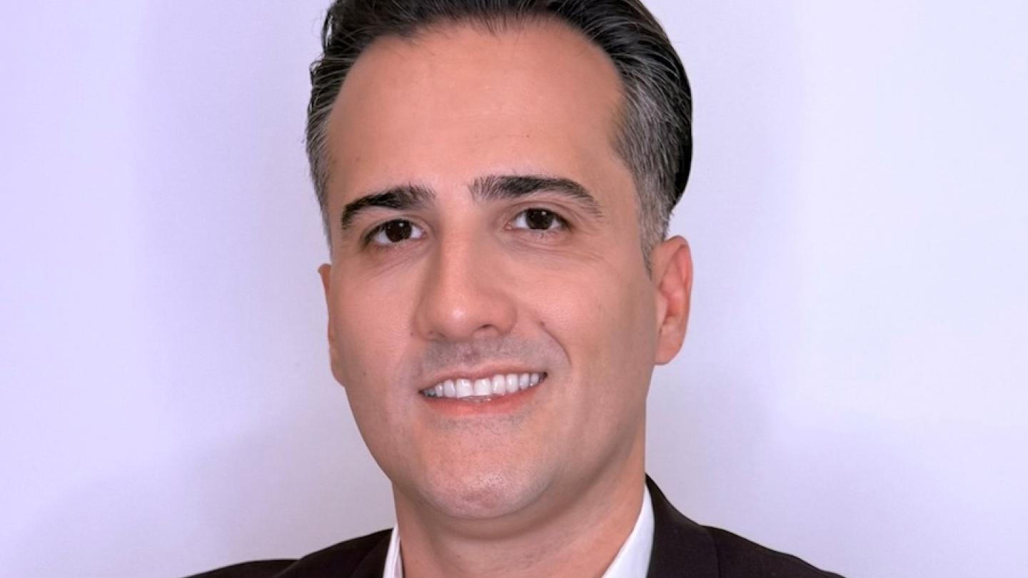 Ervin Zaljeviç - Broadridge