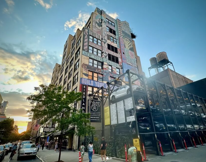 321 West 44th Street, an iconic building in New York's Hell's Kitchen neighbourhood, was sold at one third of the price investors bought it for in 2018, a 67% discount. Photo via Instagram/W42st