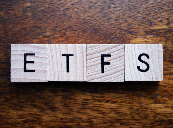 ETF, ETFs