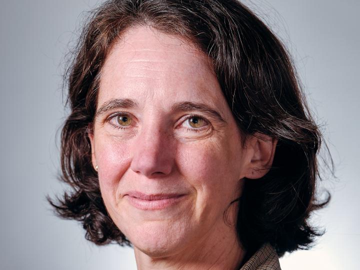 Christel Dumas