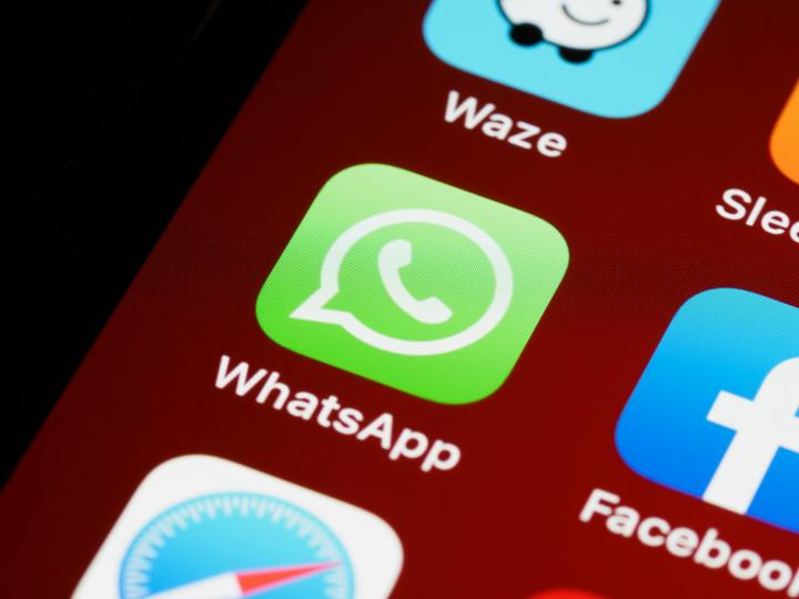 Whatsapp - Brett Jordan via Unsplash