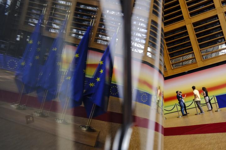The AIFMD deal was largely negotiated under the Swedish EU presidency which ended on 30 June. Spain took over on 1 July and redecorated the atrium at the European Council building with solar panels. Photo: EU2023ES via Flickr CC-BY-2.0.