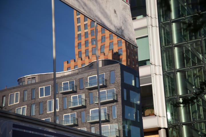 The ‘Zuidas’ financial district in Amsterdam. Photo by Udo Geisler via Flickr CC-BY-2.0.