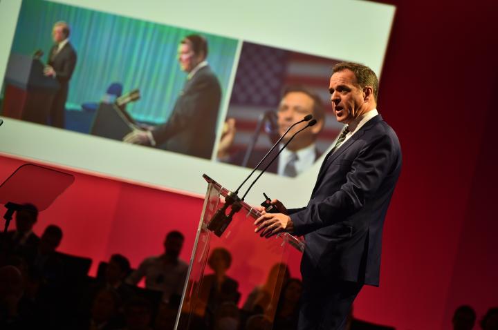Niall Ferguson addressing the 2022 Amundi World Investment Forum in Paris. Photo: Amundi.