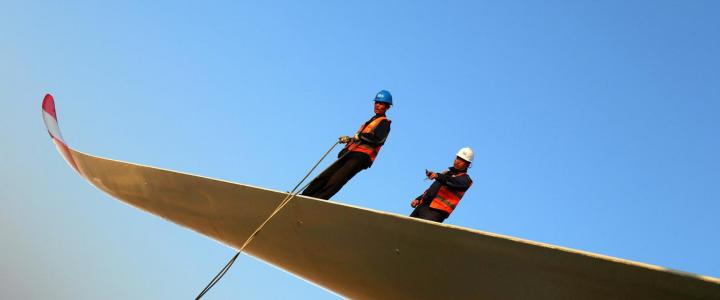 Fidelity - Equities in 2021: A delicate balancing act