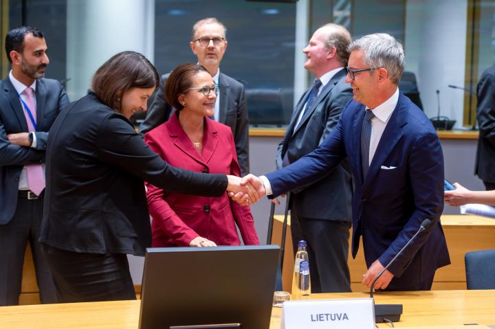Eurogroup finance ministers met in Brussels on Monday, including Luxembourg's Yuriko Backes (in red). Photo: EU Council.