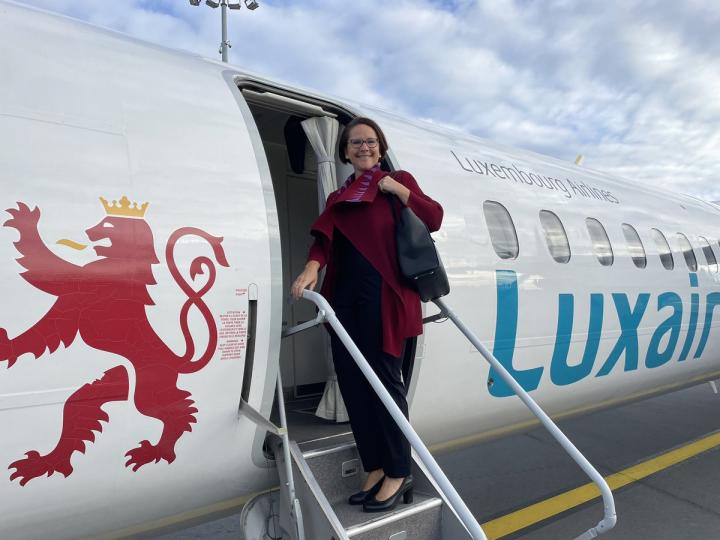 Luxembourg finance minister Yuriko Backes leaving for London on Tuesday. Photo: Luxembourg government via Twitter.