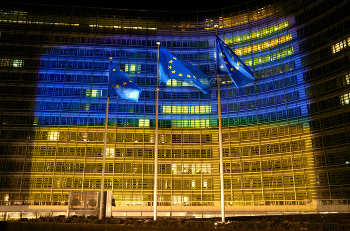 European Commission supports the Ukraine. Photo: EU AV Services