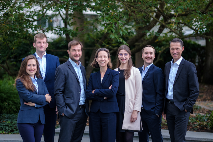 from left to right: Amélie Morel, Tom Michels, Nicolas Crochet, Fanny Nosetti-Perrot, Annick Drui, Julien Jonas, Luc Bauler. Photo: BLI.