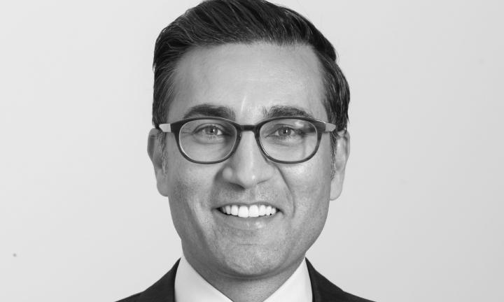 Iqbal Kahn, UBS