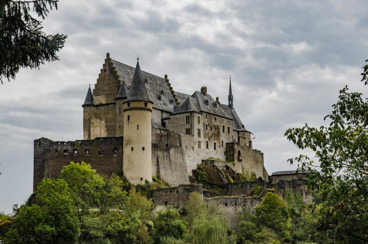 Vianden castle in Luxembourg. Photo via Unsplash.