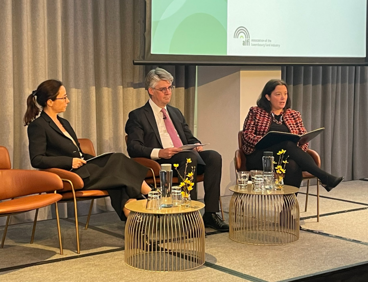 CSSF's Marco Zwick and FCA's Mhairi Jackson on stage at ALFI's London meeting on Thursday. Photo: ALFI.