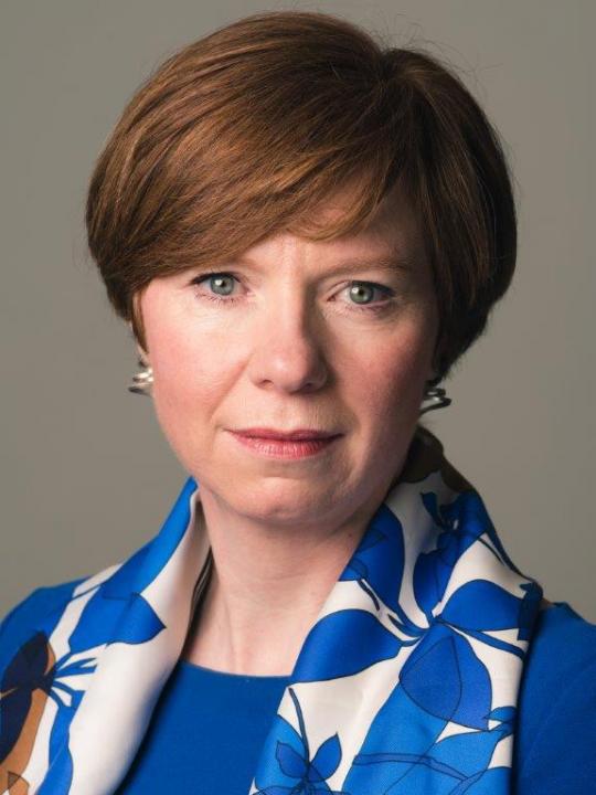 Sue Nofke, Schroders