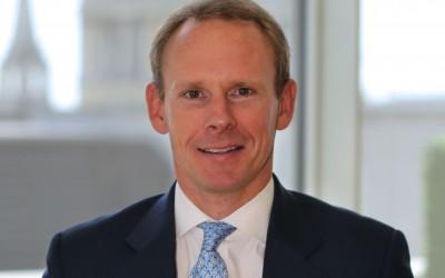 Tom Walker, Schroders